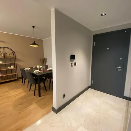 Luxury Fully Equipped 2br 2ba By Siena *